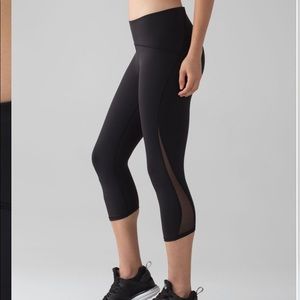 Lululemon Cropped Leggings